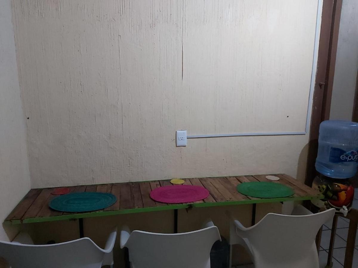 Hostal Guadalajara Esterno foto