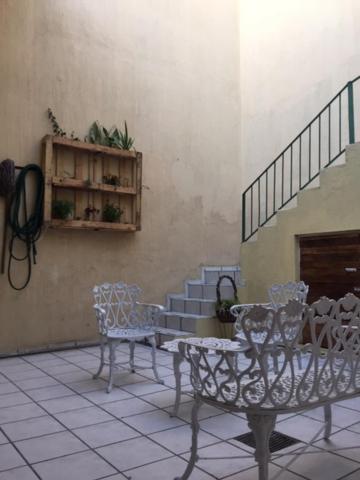 Hostal Guadalajara Esterno foto