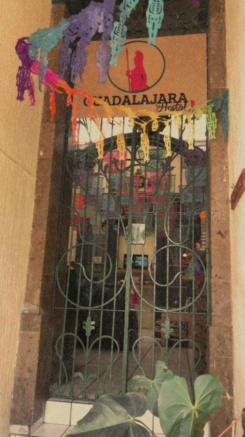 Hostal Guadalajara Esterno foto