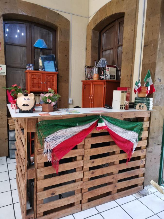 Hostal Guadalajara Esterno foto