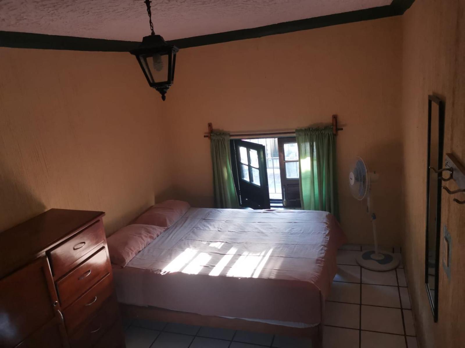 Hostal Guadalajara Esterno foto